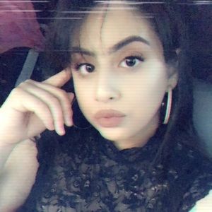 Meet your Posher, Milagros